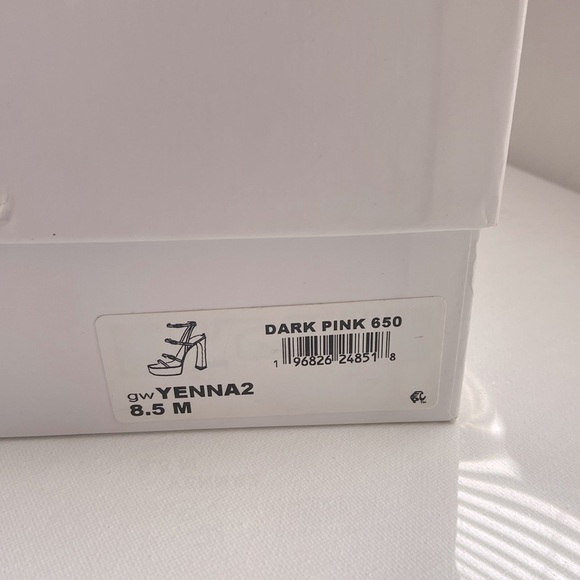 Gorgeous, Guess bright pink satin platform  heels. - Picture 6 of 6